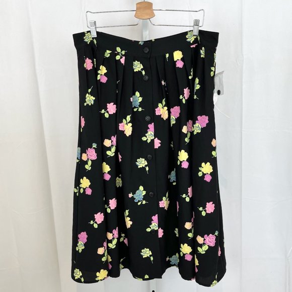 Modcloth Floral A-Line Skirt in Black with Pink and Yellow Accents - Picture 7 of 7